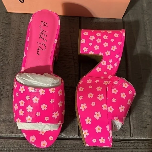 Wild Pair Womens Melborne Patent Floral Print Platform Sandals 7.5M 8.5M 5.5M - Picture 2 of 7